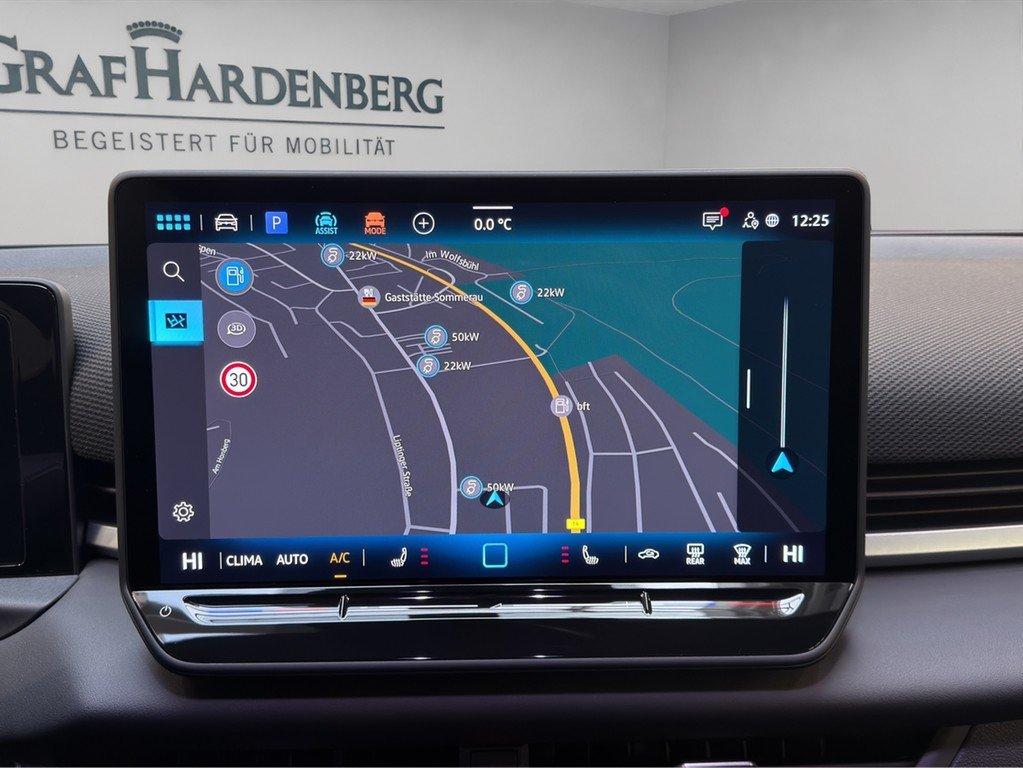 Volkswagen T-Roc 1.5 eTSI DSG R-Line