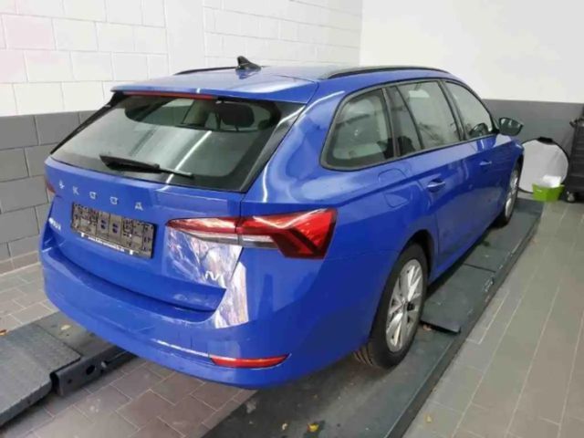 Skoda Octavia 1.4 TSI Ambition Combi iV