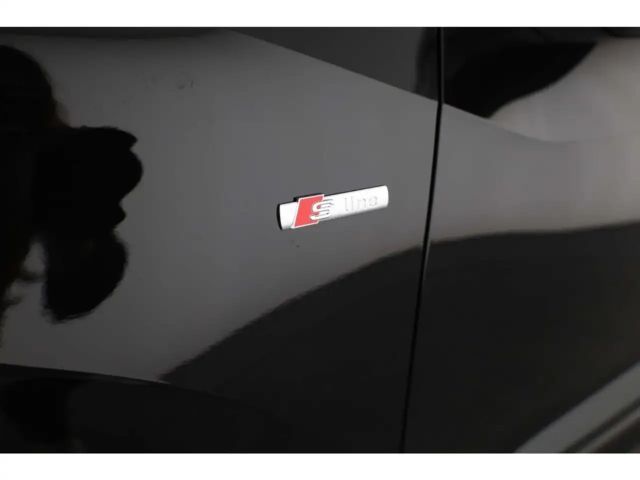 Audi Q2 35 TFSI S-Line