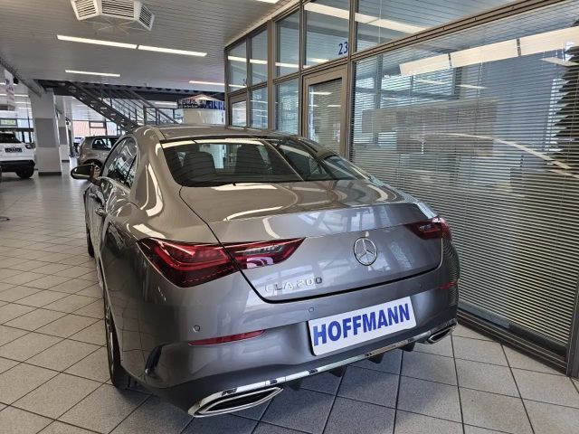 Mercedes-Benz CLA 200 AMG Line Coupé