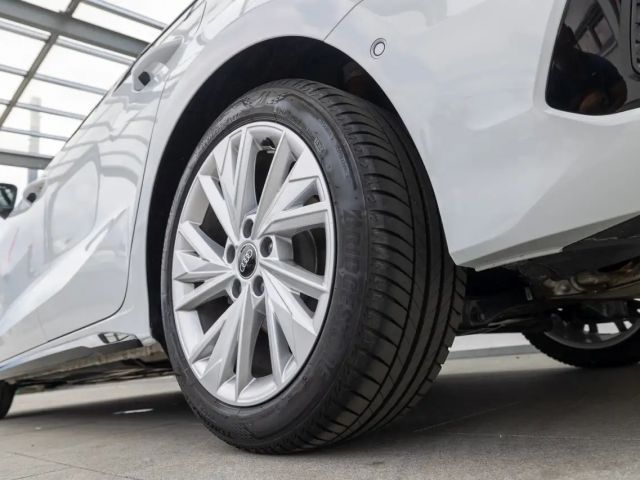 Audi A3 35 TFSI S-Line Sedan Sportback