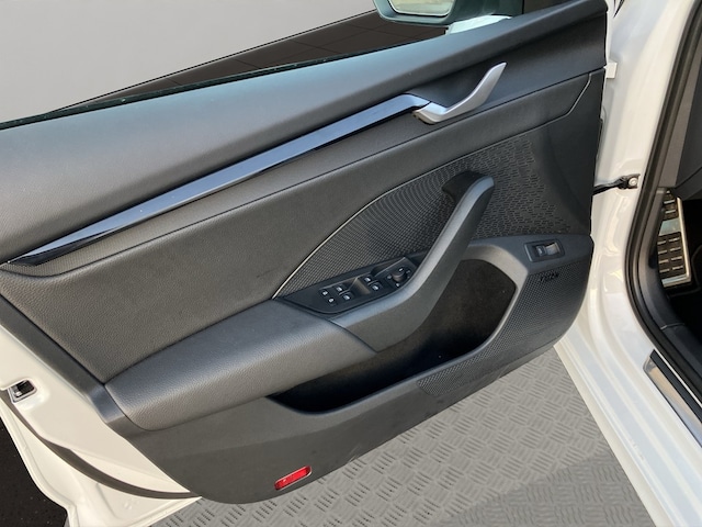 Skoda Octavia 2.0 TSI Combi RS