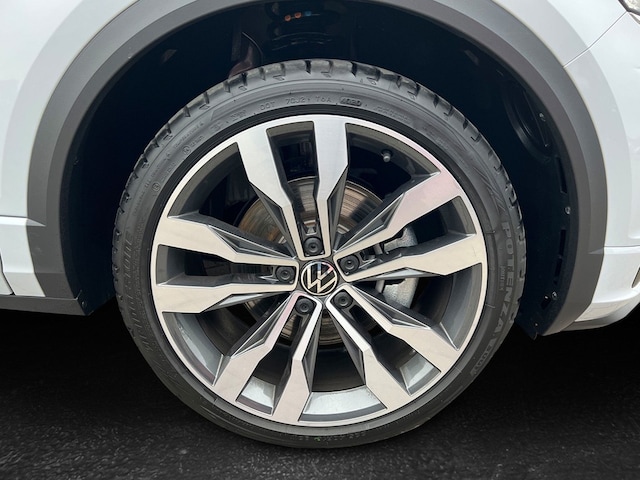 Volkswagen T-Roc 1.5 TSI DSG R-Line Sport