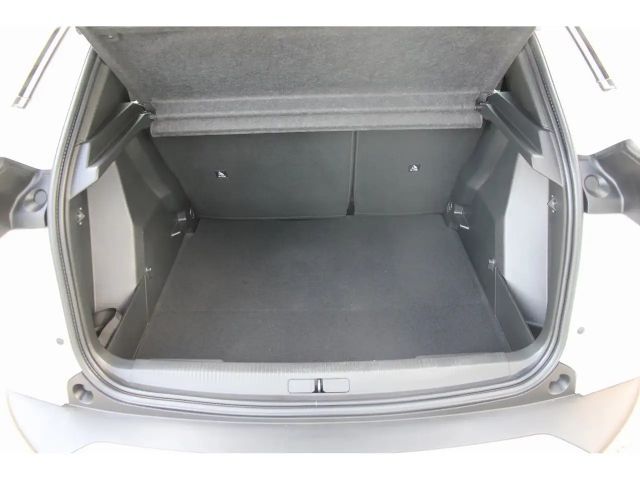 Peugeot E-2008 Active Pack