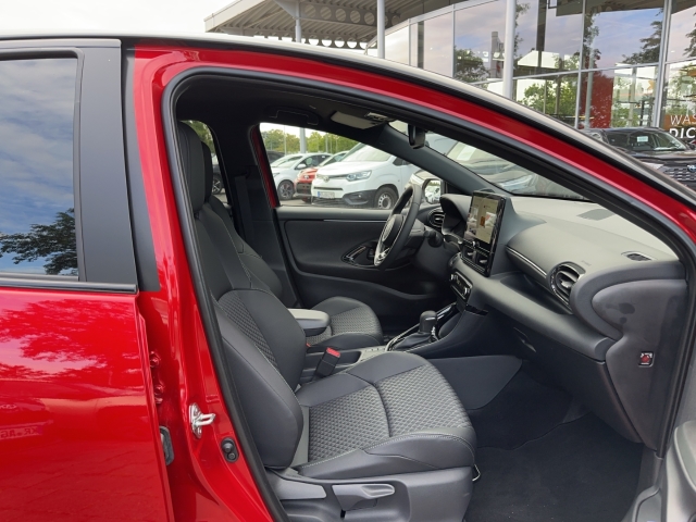 Toyota Yaris 5-deurs Plus Style