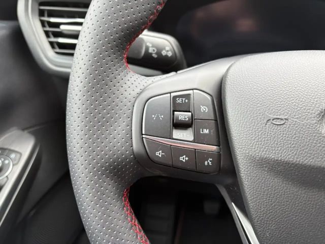 Ford Kuga EcoBoost ST Line