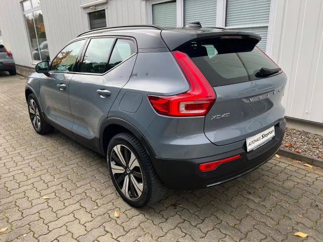 Volvo XC40 Core Recharge