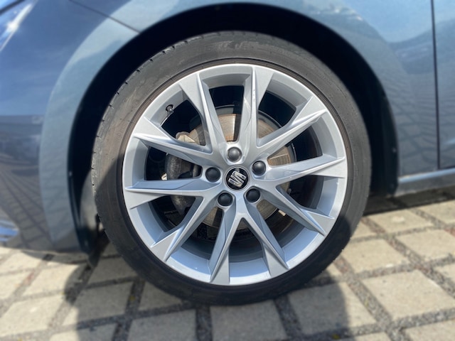 Seat Leon 1.5 TSI Black FR-lijn Sportstourer