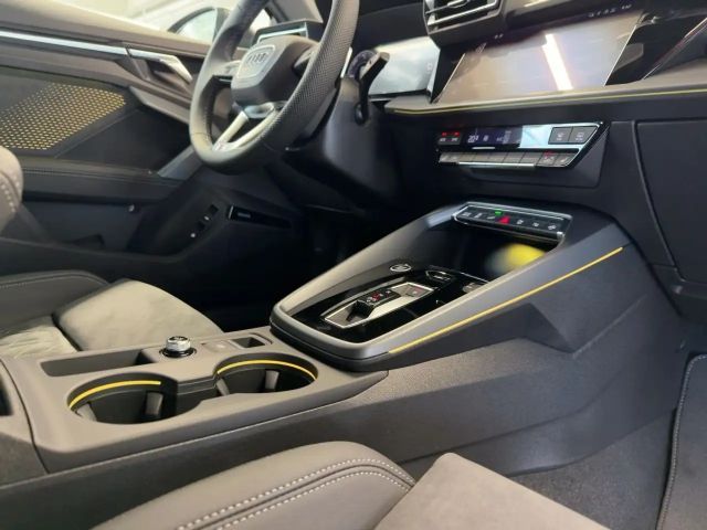 Audi A3 Hybride S-Line Sedan