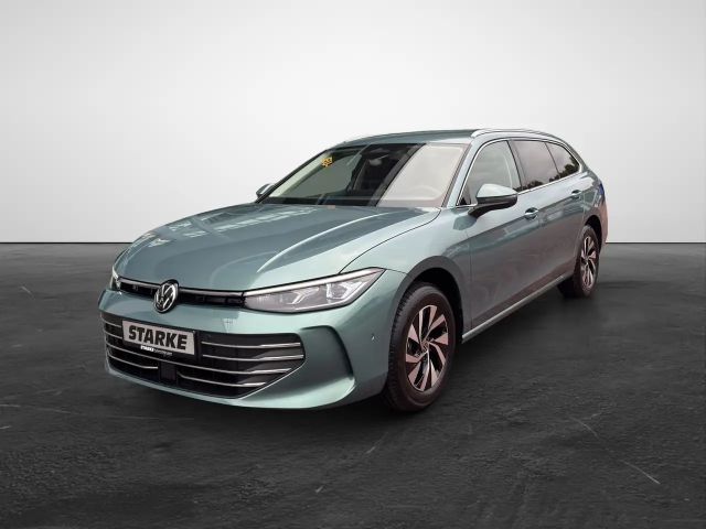 Volkswagen Passat 1.5 eTSI Business DSG Variant