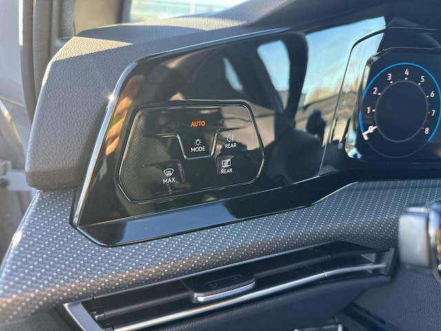 Volkswagen Golf DSG Variant