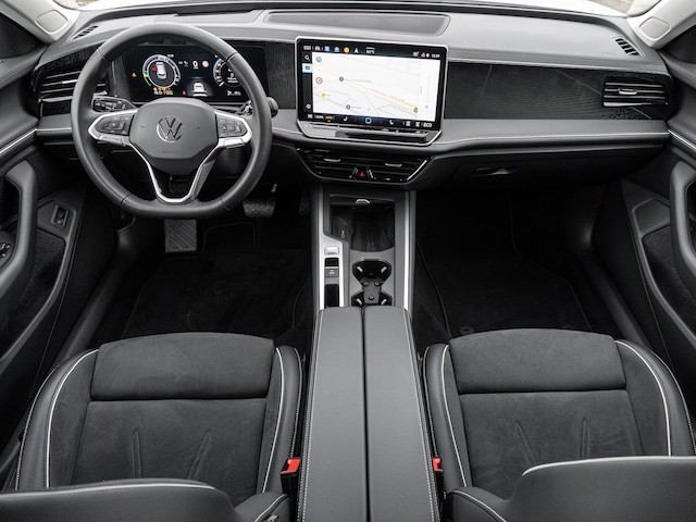 Volkswagen Passat 1.5 eTSI DSG eHybrid