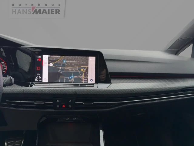 Volkswagen Golf DSG R-Line