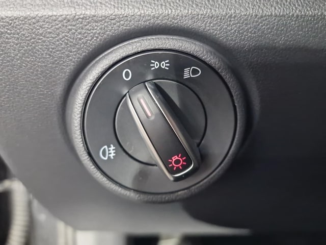 Volkswagen e-up! Plus Style