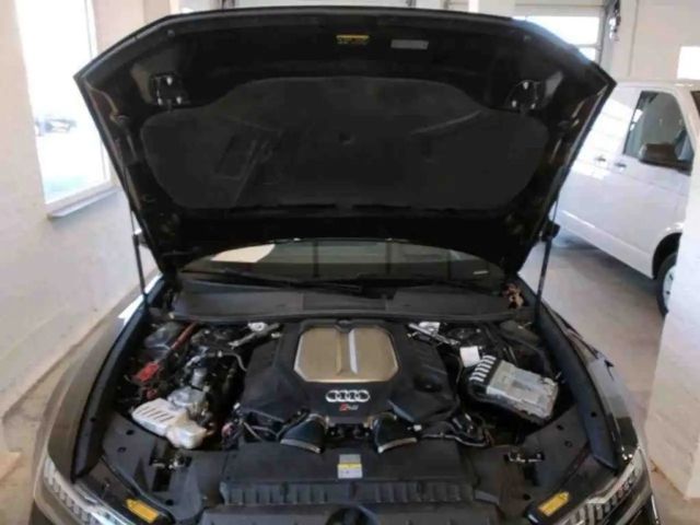 Audi RS6 4.0 TFSI Avant Quattro