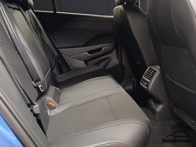 Volkswagen T-Roc 1.5 eTSI DSG IQ.Drive R-Line