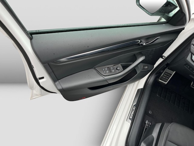 Skoda Octavia 2.0 TDI Combi Sportline