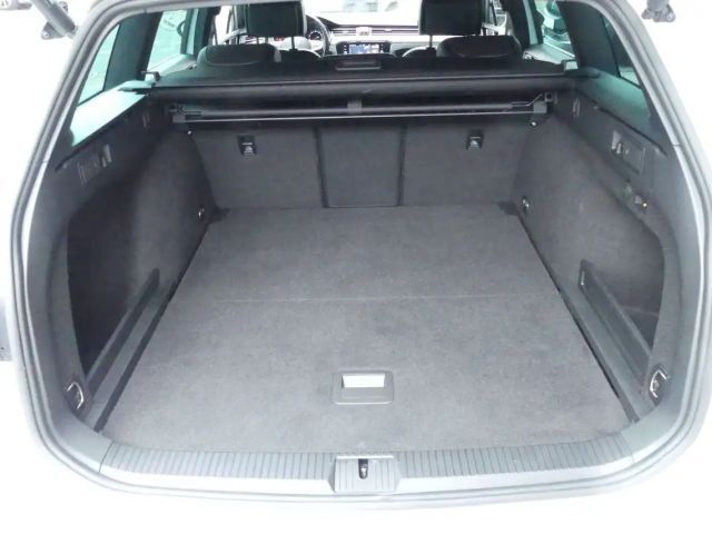 Volkswagen Passat 4Motion R-Line Sport Variant