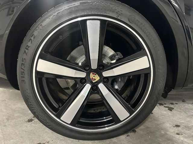 Porsche Cayenne Coupé E-Hybrid