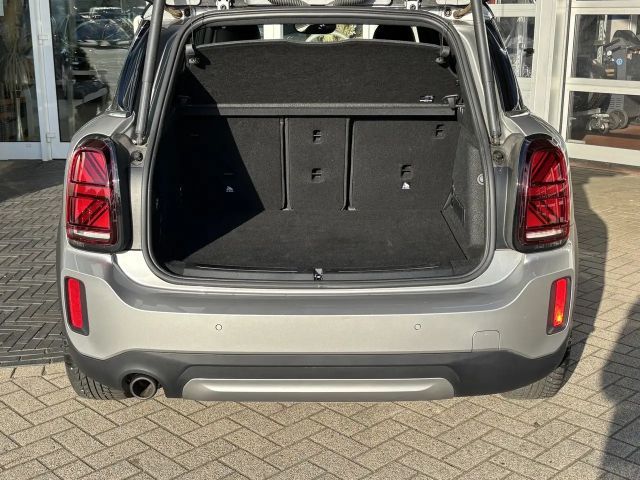 MINI Cooper Countryman DKG Classic Trim el. Heckklappe Navi