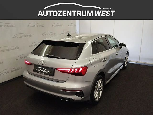 Audi A3 30 TDI Sedan