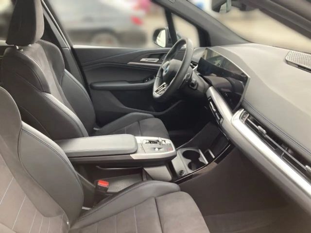 BMW 218 218d Active Tourer Sedan