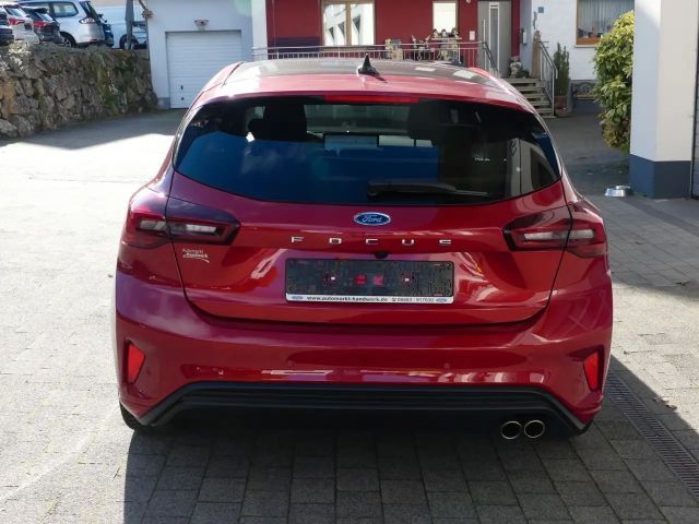 Ford Focus Limited ST Line
