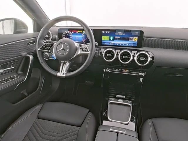 Mercedes-Benz A 180 Progressive