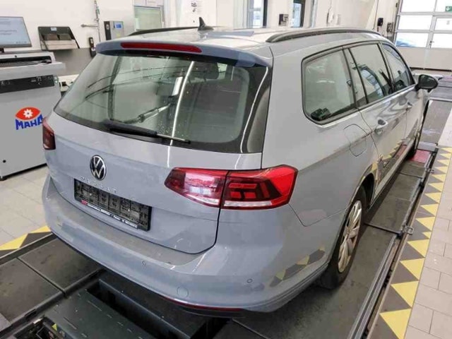 Volkswagen Passat 1.5 TSI DSG Variant