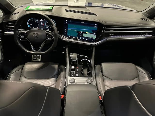 Volkswagen Touareg IQ.Drive R-Line