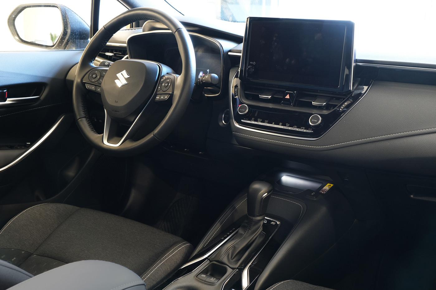 Suzuki Swace Comfort Estate Hybrid