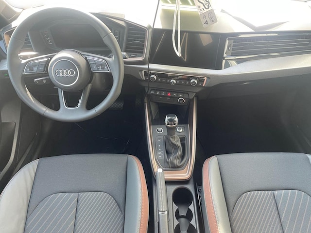 Audi A1 30 TFSI Allstreet S-Tronic