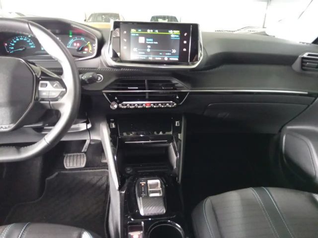 Peugeot E-2008 Allure Pack