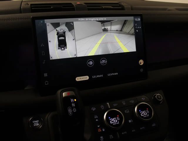 Land Rover Defender 110 D300 Dynamic SE