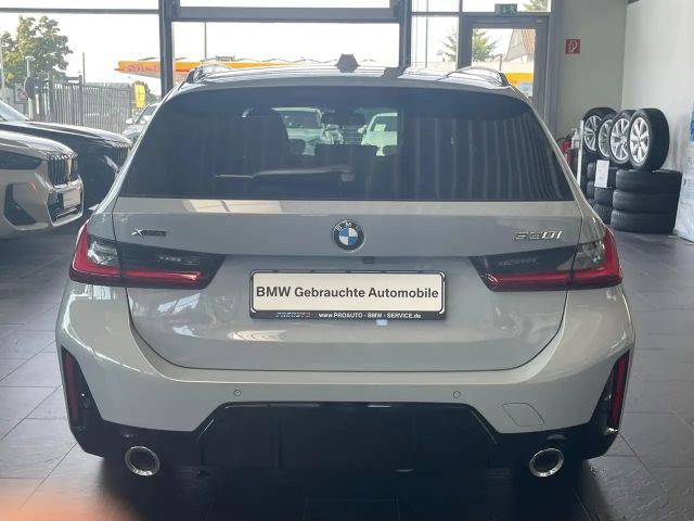 BMW 330 330i M-Sport Touring xDrive