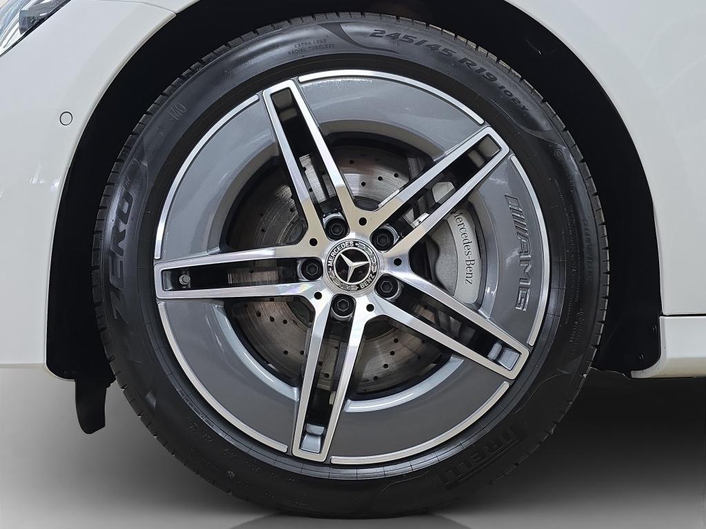 Mercedes-Benz E 200 AMG Line Estate