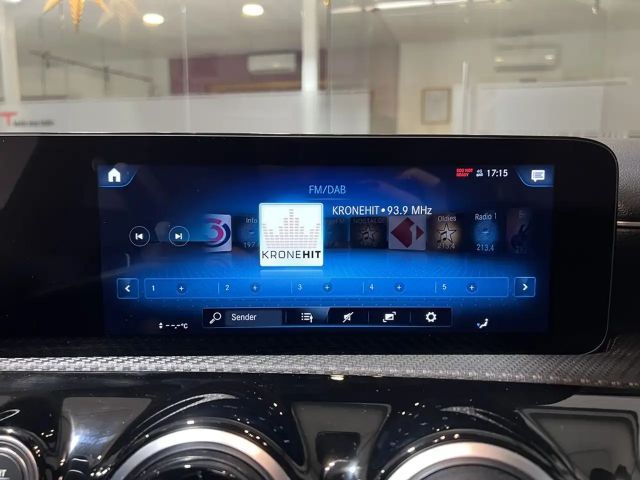 Mercedes-Benz A 180 Business Line