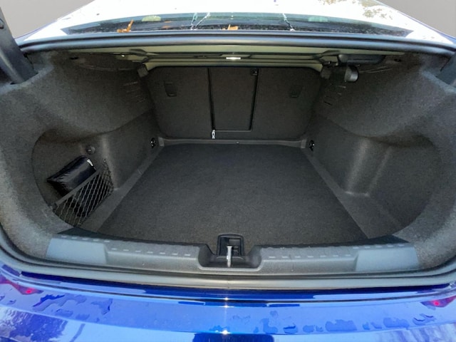 Audi A3 30 TDI Sedan