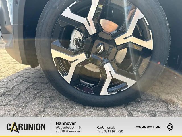 Renault 4 Comfort E-Tech Techno