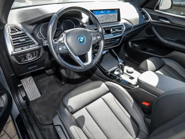 BMW X3 xDrive30e