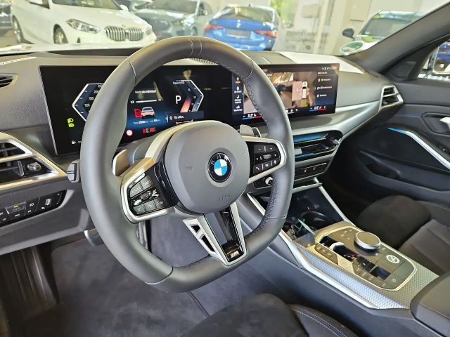 BMW 330 330d M-Sport Touring xDrive