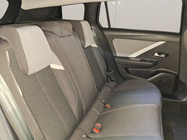 Opel Astra 1.2 Turbo Enjoy Sports Tourer Turbo