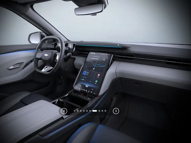 Ford Capri Extended range Premium RWD