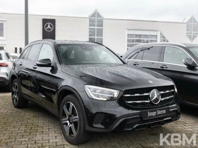 Mercedes-Benz GLC 300 4MATIC GLC 300 e