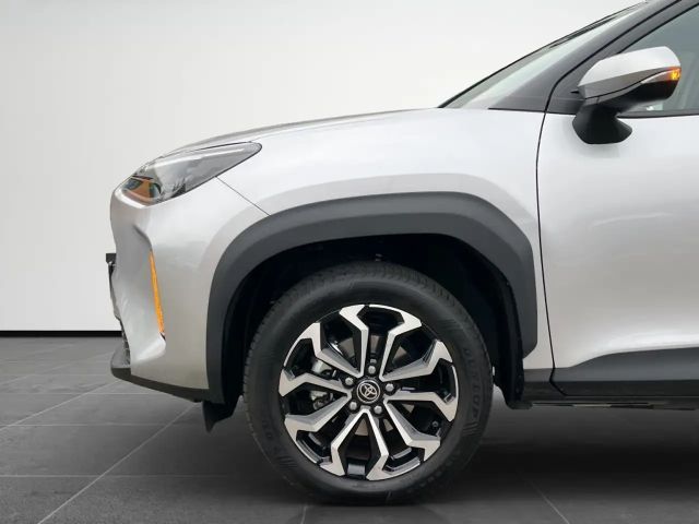 Toyota Yaris Cross Team D