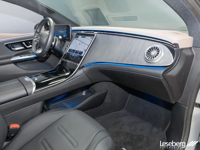 Mercedes-Benz EQE 43 4MATIC AMG Line Sedan