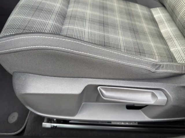 Volkswagen Golf 2.0 TDI DSG GTD Style