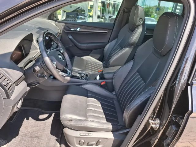 Skoda Karoq Sportline4x4*NAVI*VOLLLEDER*PDCv+h*RFK*SHZv+h*ACC*