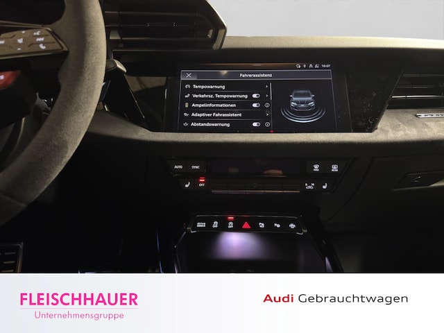 Audi RS3 Quattro S-Tronic Sedan