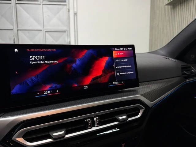 BMW 330 330e M-Sport Touring xDrive